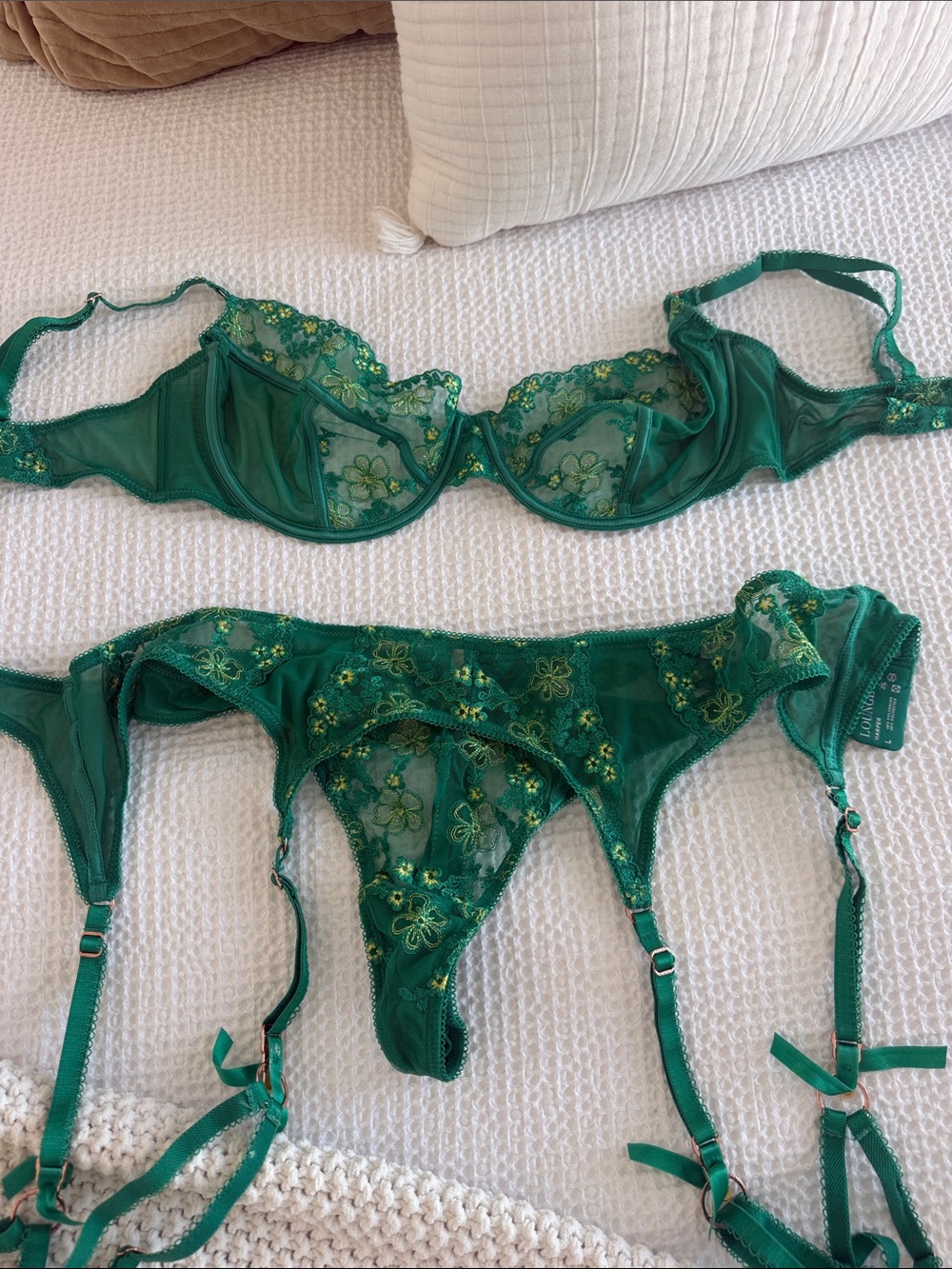 LOUNGE L 36DD Emerald Green lingerie
